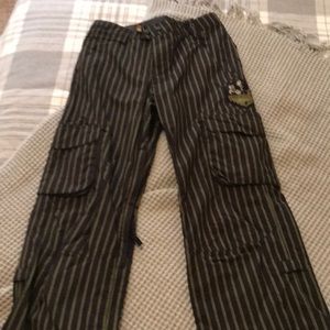 Size medium Burton Snowboard pants Shaun White Collection